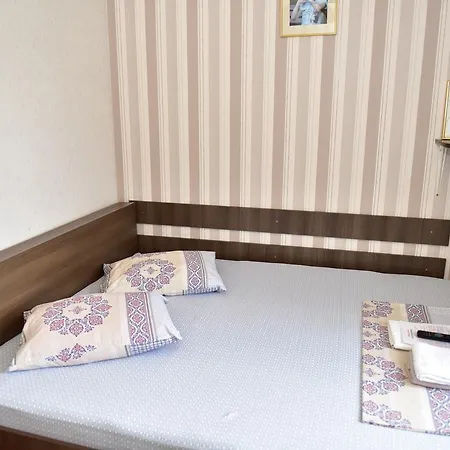 Casa de hóspedes Pensiunea Dely_cios 3*